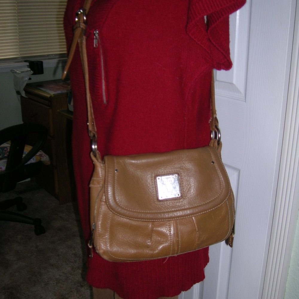 TIGNANELLO Genuine Leather shoulder or crossover bag